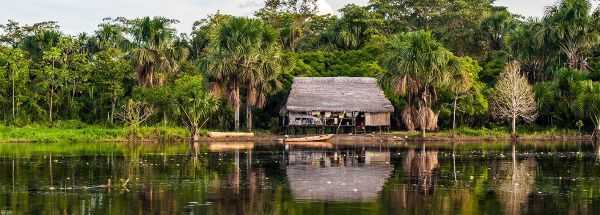 UW_Cruises_Peruvian_All_Inclusive_Excursions_Amazon_Community.jpg